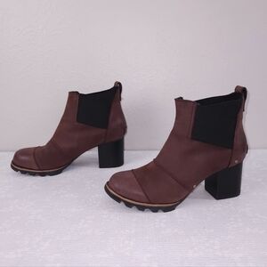 SOREL Addington Chelsea Heeled Boots Waterproof Leather Booties US 9